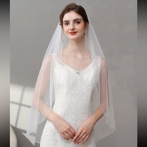 Ivory beaded bridal veil, fingertip length